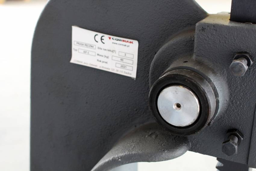 Ручний прес CORMAK AP 2-AP-2