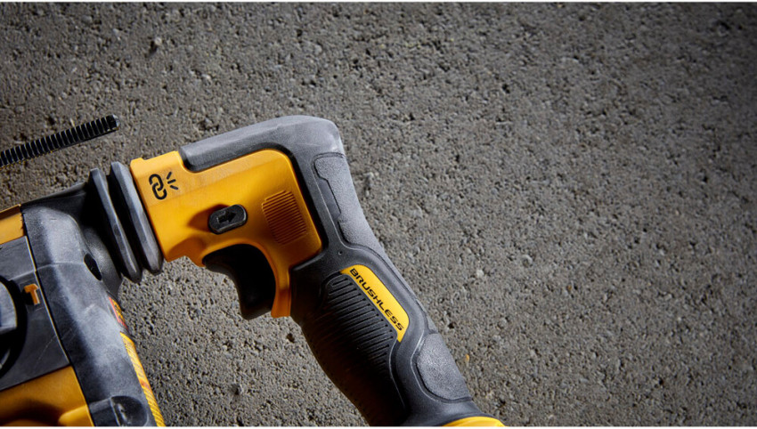 Перфоратор акумуляторний безщітковий SDS-Plus DeWALT DCH416NT-DCH416NT